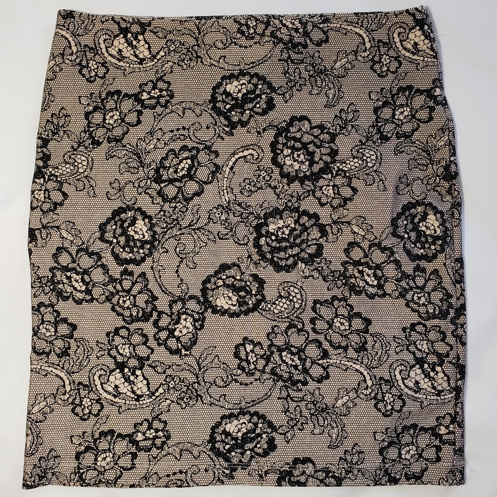 FOREVER 21 Mini Skirt